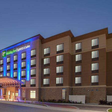 Holiday Inn Express & Suites Ottawa East-Orleans By Ihg Esterno foto