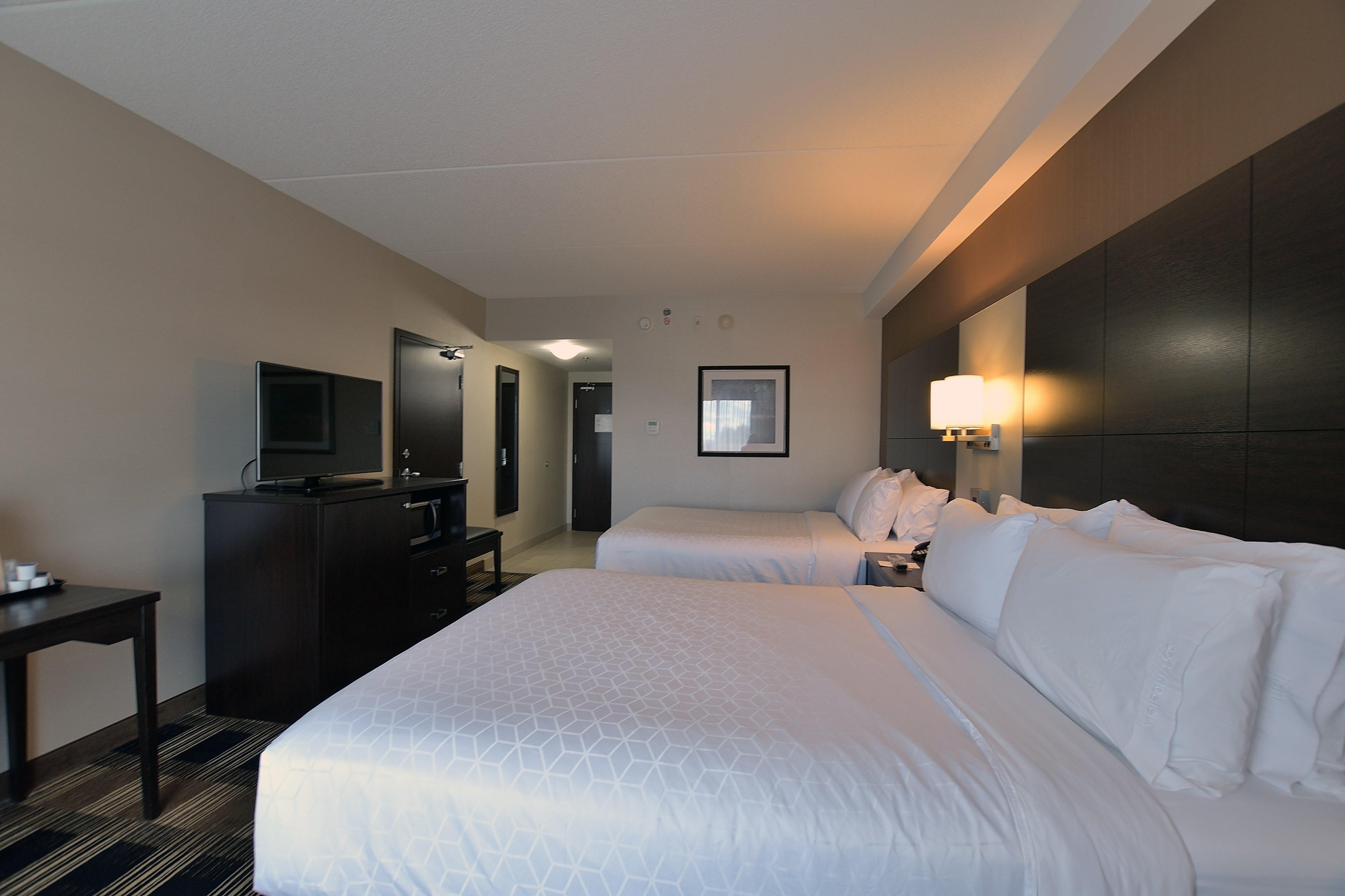 Holiday Inn Express & Suites Ottawa East-Orleans By Ihg Esterno foto