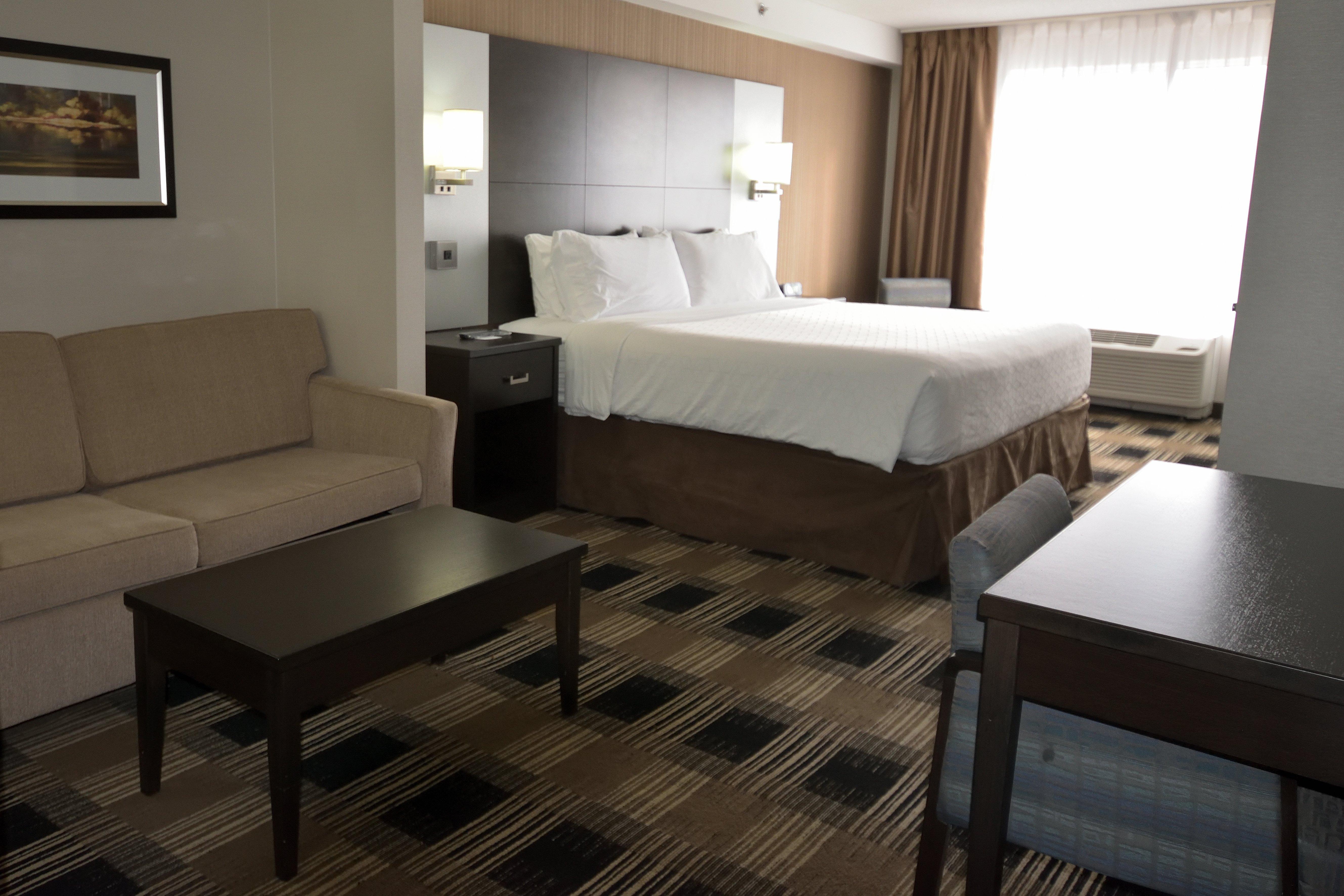 Holiday Inn Express & Suites Ottawa East-Orleans By Ihg Esterno foto