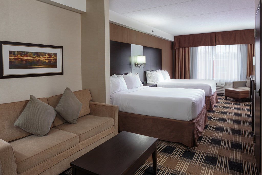 Holiday Inn Express & Suites Ottawa East-Orleans By Ihg Esterno foto